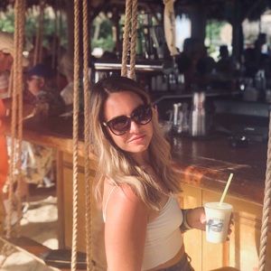 Meet your Posher, Shelby